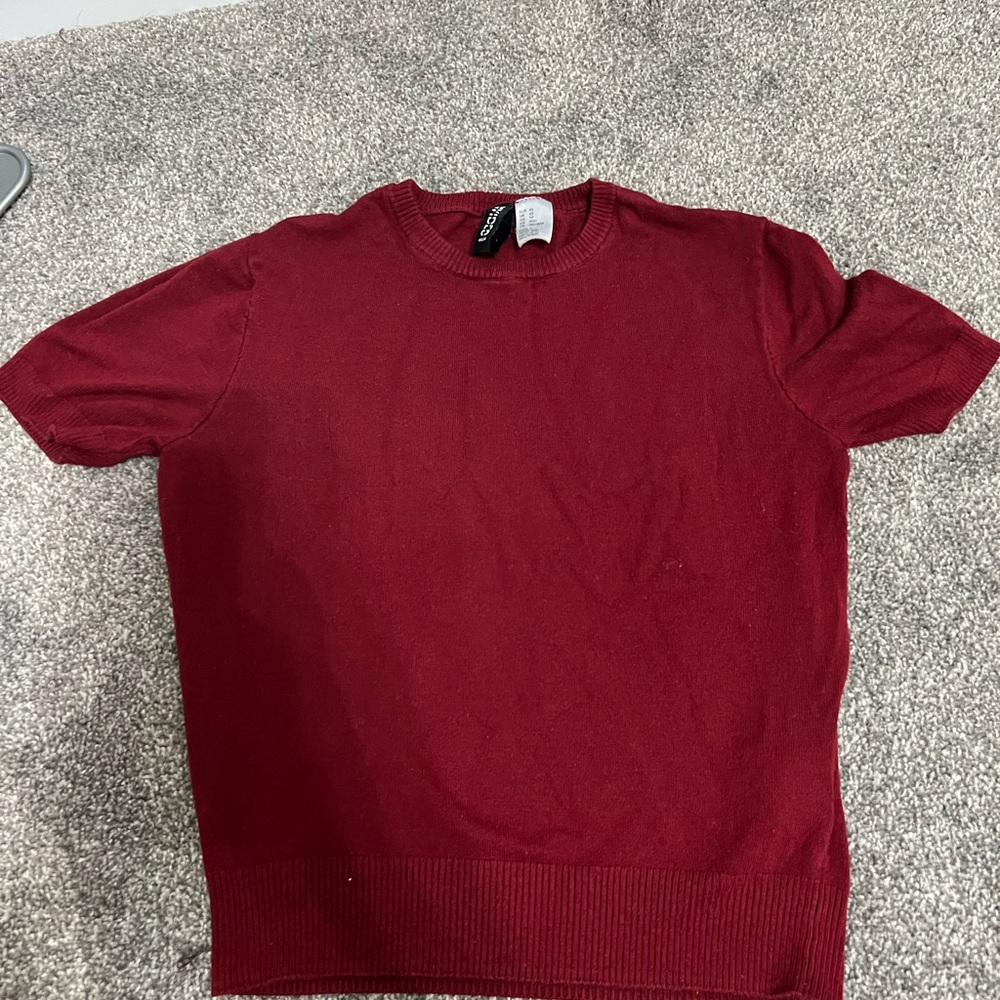 H&M Red Short Sleeve Top